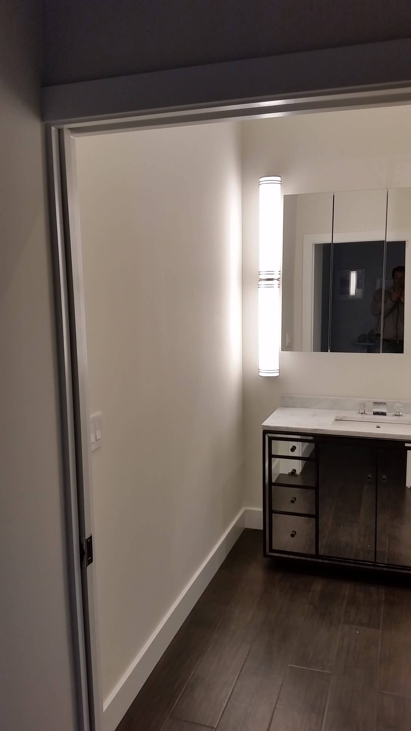 GUEST VANITY scaled